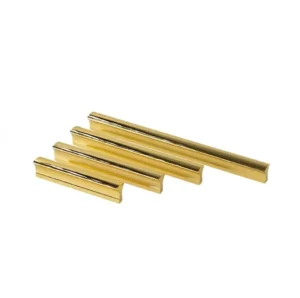 Poignée 1004-96mm doré en aluminium DISA installée sur tiroir